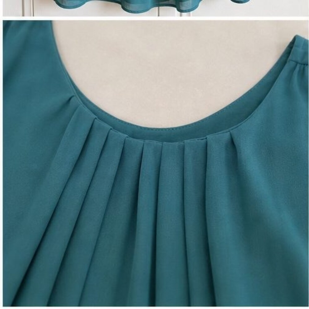 Gray Ruffle Blouse - Picture 4 of 6
